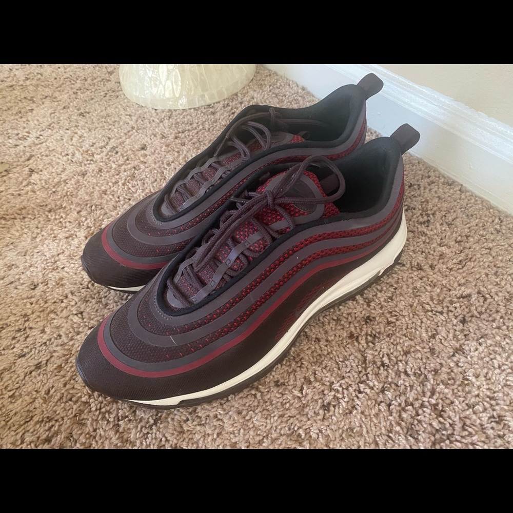 Air max size 12